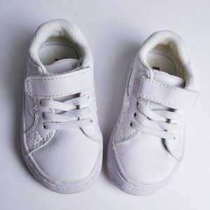 The Children's Place Girls Baby Toddler Sz 5 White Leather Tennis Shoes Sneakers